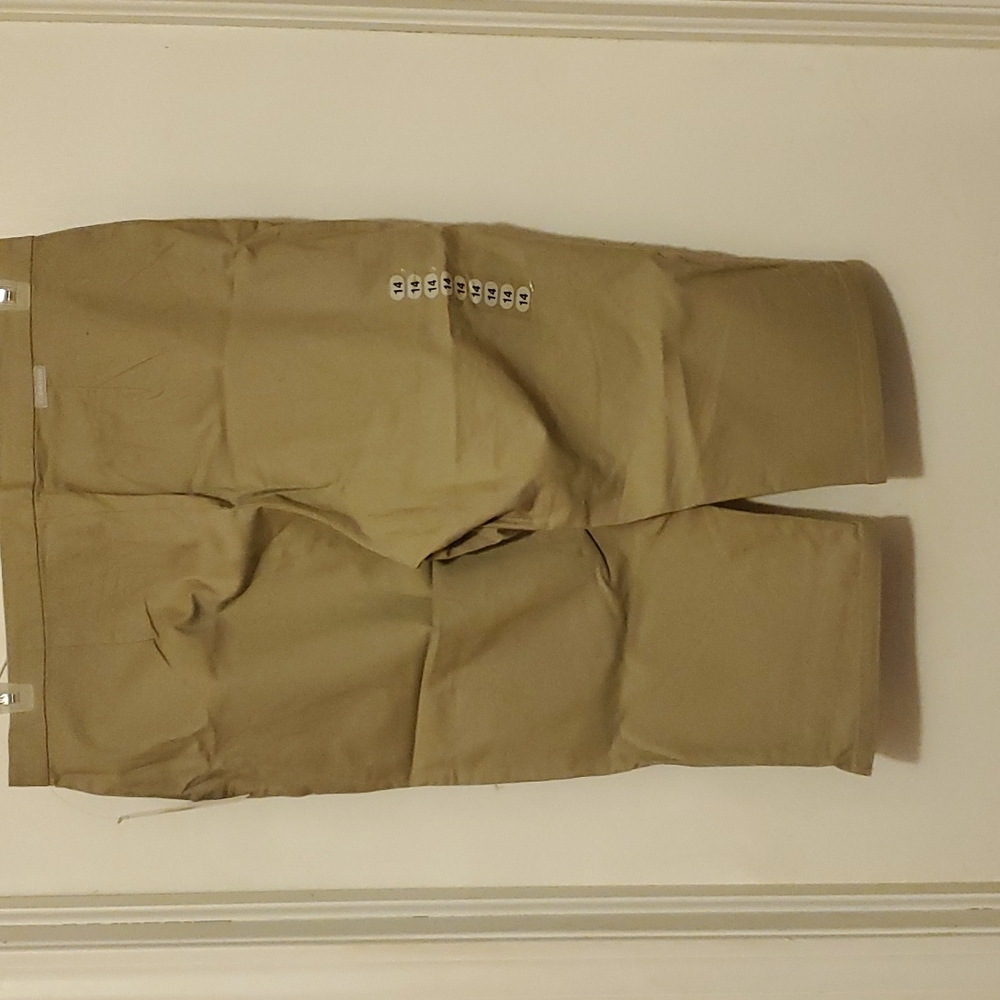 New Calvin Klein Jeans Capri Pants, Tan, 14 - Picture 2 of 9